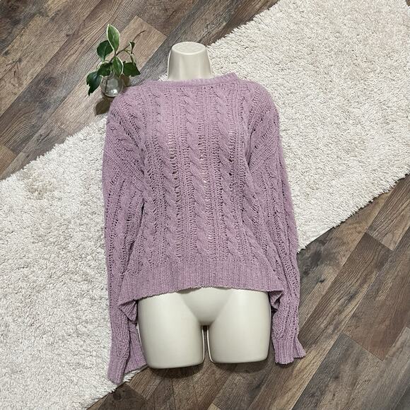 American Eagle Size Medium Purple Cable Knit Super Soft Crewneck Sweater - Picture 1 of 5